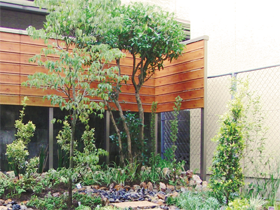 四季の草花ガーデン　洋風